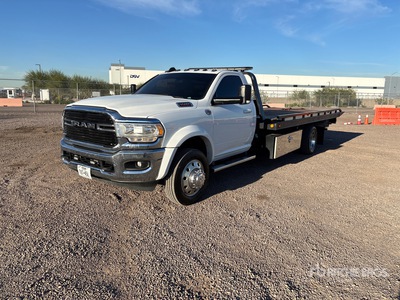 2021 Ram 5500 SLT 4x2 Camion à ridelles