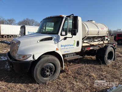 2007 International 4300 4x2 Flatbed Truck (Inoperable)