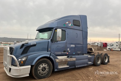 2014 Volvo VNL670 6x4 T/A Sleeper Truck Tractor