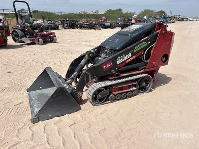 2020 Toro Dingo TX427 Mini Compacte Schranklader