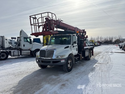 2008 Elliot L60R 62 ft on 2008 International 4300 4x2 Camion nacelle