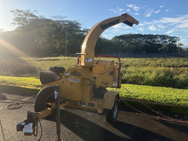 2021 Vermeer BC700XL Tow-Behind Wood Chipper