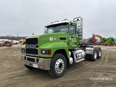 2022 Mack Pinnacle 6x4 Cabeza Tractora Cabina Corta