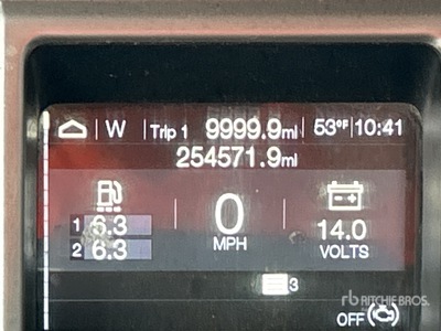 2021 Mack Pinnacle 6x4 T/A Day Cab Truck Tractor