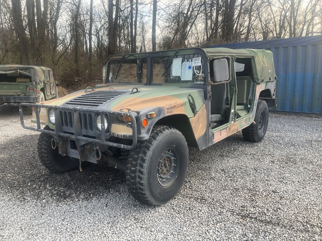 2002 AM General M1097A2 HMMWV 4 Door Soft Top w/Truck Body