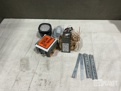 (1) Loudspeaker, (2) Lights, (9) Ballasts & Assorted Items