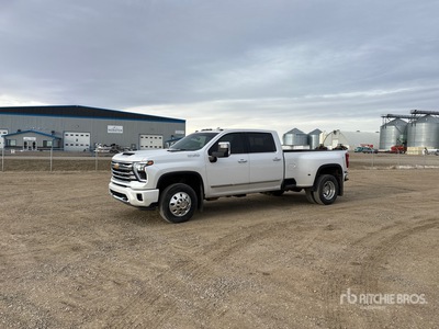 2024 Chevrolet Silverado 3500HD High Country 4x4 Crew Cab Pick Up