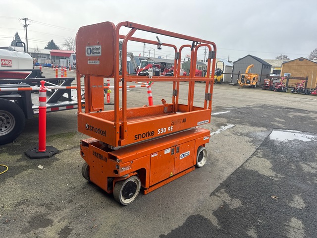 2022 Snorkel S3019E Electric Scissor Lift