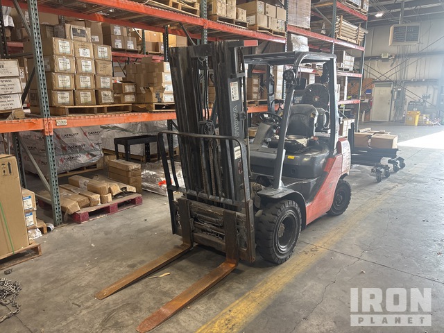 MONTACARGAS 2015 TOYOTA 8FGU25