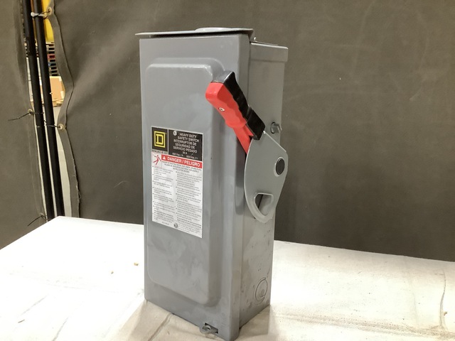 (252) Square D HU361RB Safety Switches