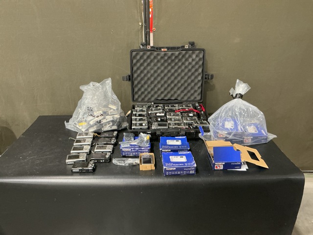 (91) Olympus Stylus Tough-8010 Cameras (91) Olympus Stylus Tough-8010 Cameras