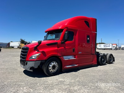 2022 Freightliner Cascadia 126 6x4 T/A Sleeper Truck Tractor