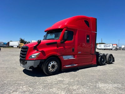 2022 Freightliner Cascadia 126 6x4 T/A Sleeper Truck Tractor
