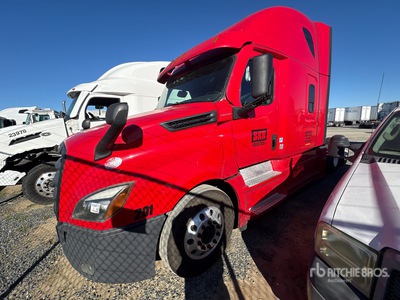 2022 Freightliner Cascadia 126 6x4 Sleeper Truck Tractor