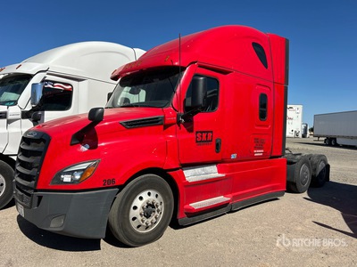 2022 Freightliner Cascadia 126 6x4 T/A Slaapcabine Trekker