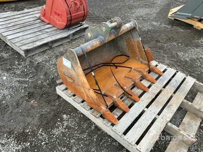 Strickland 36 in Digging Cazo para excavadora - Fits 5 Ton