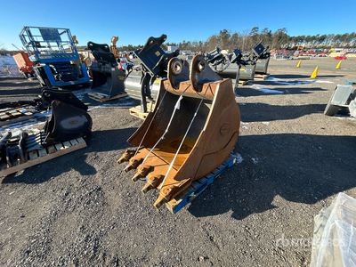 42 in Digging Excavator Bucket - Fits Deere/Hitachi/Case 210