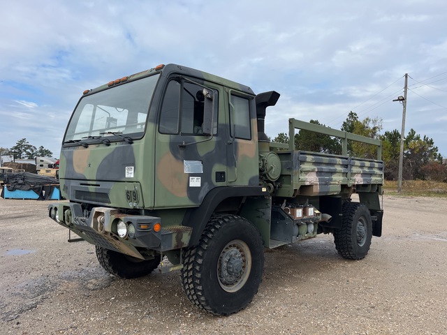 2007 Stewart & Stevenson M1078A1 LMTV 4x4 Cargo Truck