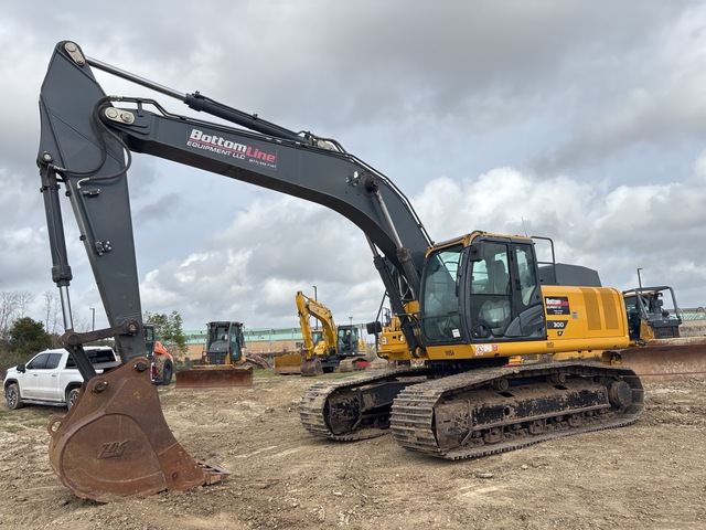 2023 John Deere 300P Tracked Excavator