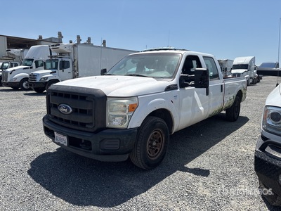 2011 Ford F-250 4x2 Crew Cab Pickup