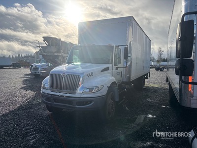 2015 International 4300 4x2 Van Truck