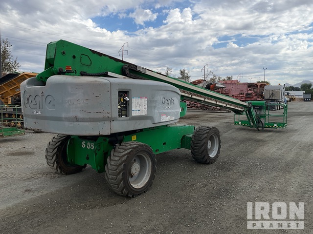 ELEVADOR TELESCóPICO 2016 GENIE 4WD S85