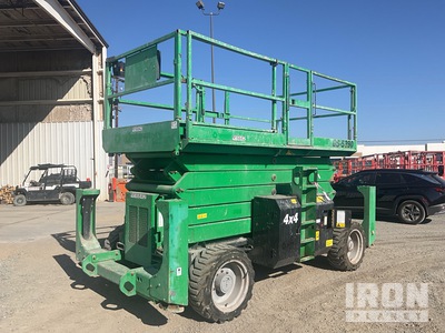 2016 Genie GS-5390RT Diesel 4x4 Scissor Lift