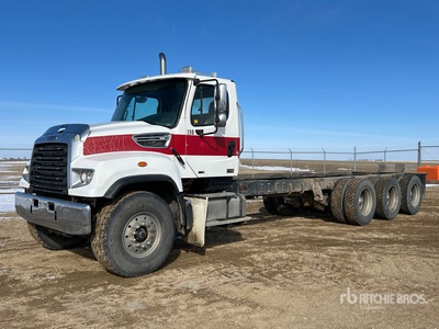 2015 Freightliner 114SD 8x6 Cab and Chassis