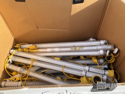 (30) General Manufacturing SafTLite Shelter Lights