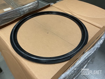 (77) Custom Manufacturing Solutions 12470153-1 Bearing Turrets