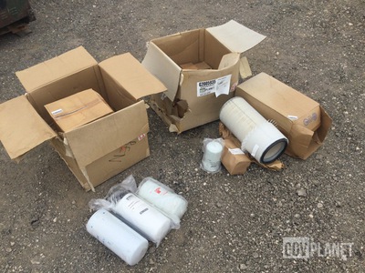 (2) JLG 1001111811 Filter Element Sets