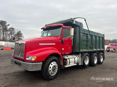 2015 International PayStar 5900i 8x4 4-Achs Kipper-Lkw