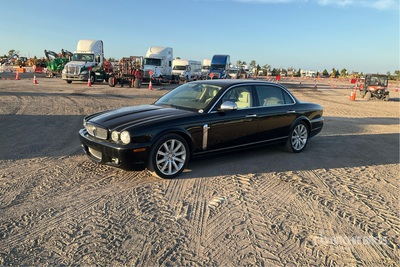 2008 Jaguar XJ6 Automobile