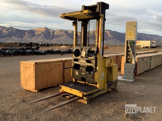 Order Picker Model R30es Surplus Hyster R30XMS2 Order Picker in Doyle, California, United States ...