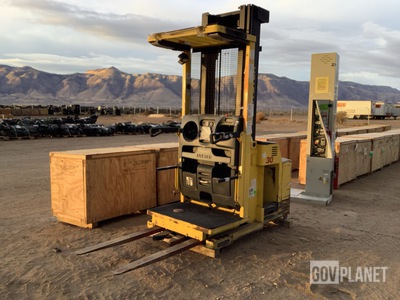 Hyster R30XMS2 Order Picker