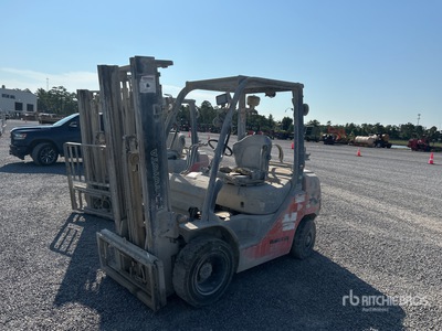 2019 Toyota 8FGU25 4900 lb Pneumatic Tire Forklift (Inoperable)