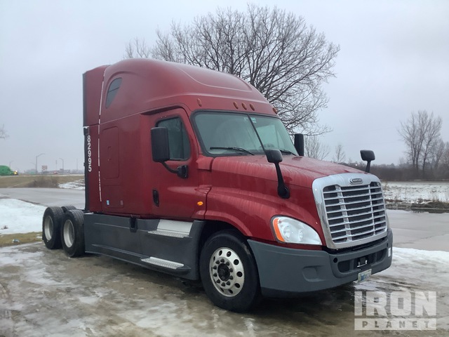 CAMIóN CAMAROTE 2017 FREIGHTLINER