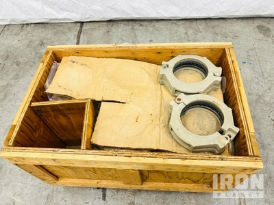 Quantity of (22) Victaulic 6 in Coupling Clamp Fittings Divers - Industriel