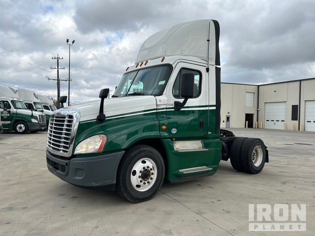 CAMIóN 2017 FREIGHTLINER