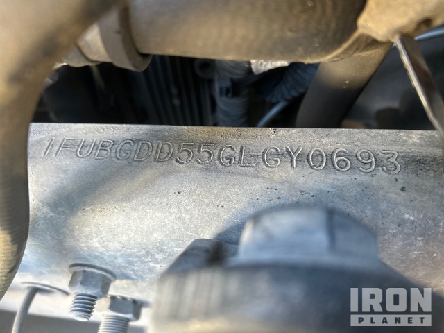 CAMIóN 2016 FREIGHTLINER