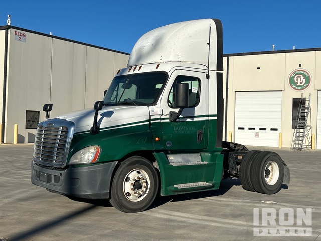 CAMIóN 2016 FREIGHTLINER