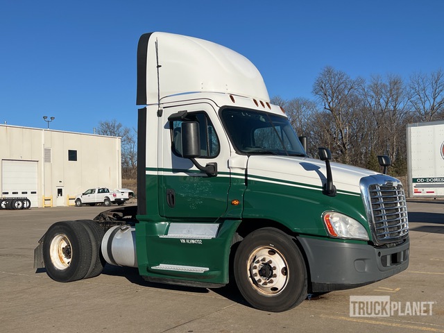 CAMIóN 2017 FREIGHTLINER