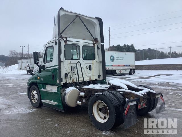 CAMIóN 2017 FREIGHTLINER