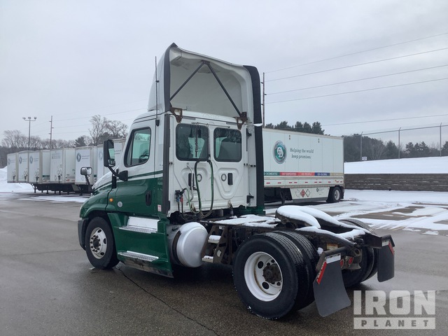 CAMIóN 2017 FREIGHTLINER