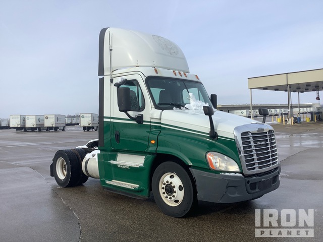 CAMIóN 2017 FREIGHTLINER