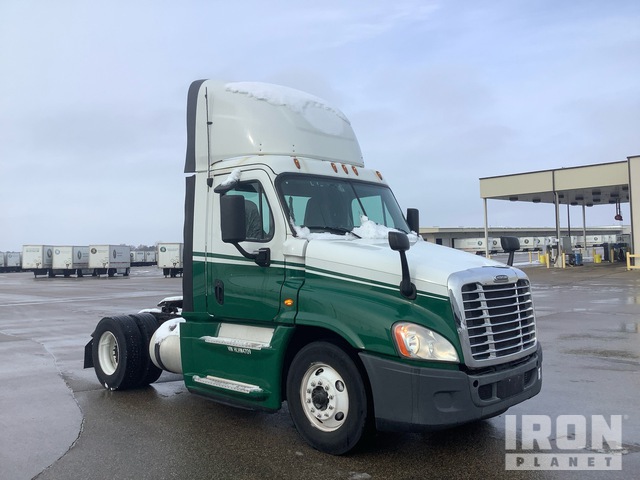 CAMIóN 2017 FREIGHTLINER