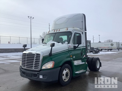 2017 Freightliner PX125042ST 4x2 Cabeza Tractora Cabina Corta