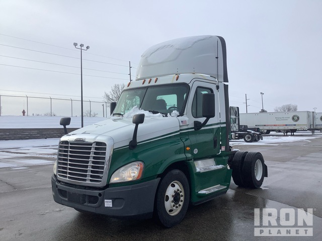 CAMIóN 2017 FREIGHTLINER