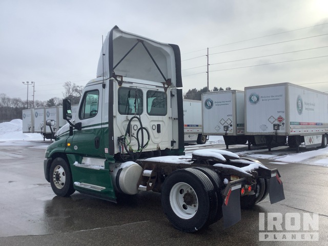 CAMIóN 2017 FREIGHTLINER