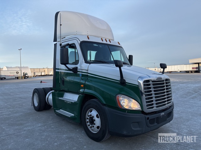 CAMIóN 2017 FREIGHTLINER